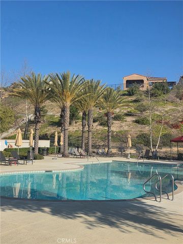 20523 Stella, Saugus, CA 91350