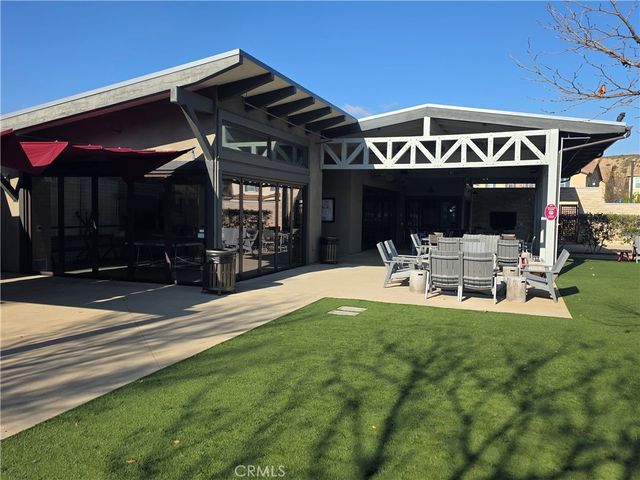 20523 Stella, Saugus, CA 91350