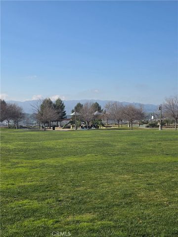 20523 Stella, Saugus, CA 91350