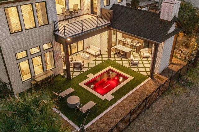 925 Shipmaster Ave., Myrtle Beach, SC 29579