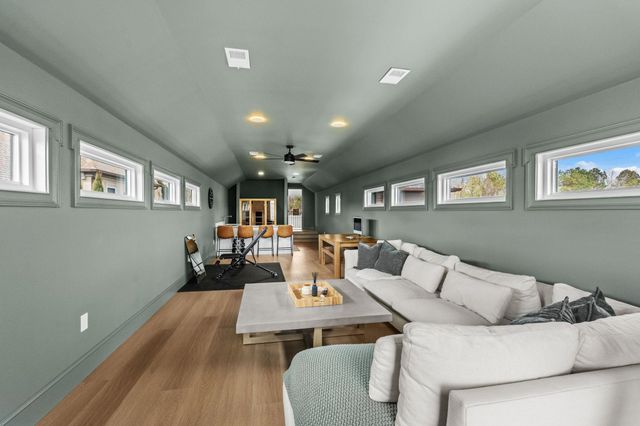 925 Shipmaster Ave., Myrtle Beach, SC 29579