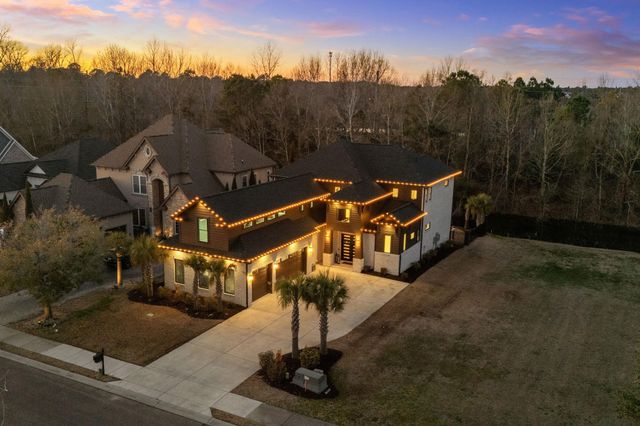 925 Shipmaster Ave., Myrtle Beach, SC 29579