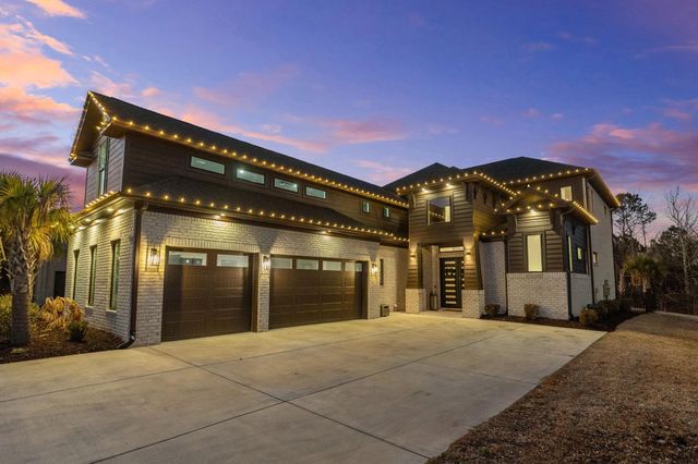 925 Shipmaster Ave., Myrtle Beach, SC 29579