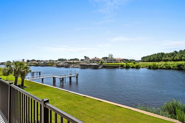 925 Shipmaster Ave., Myrtle Beach, SC 29579