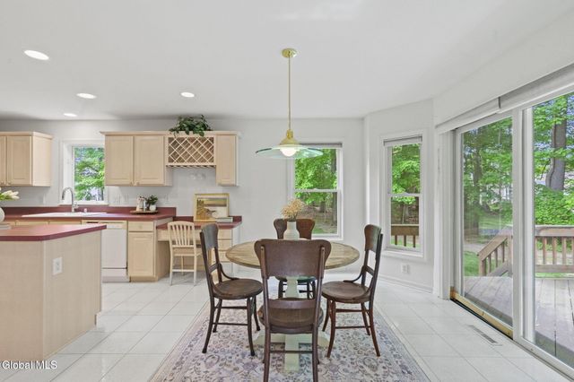 6 Ashley Place, Saratoga Springs, Outside, NY 12866