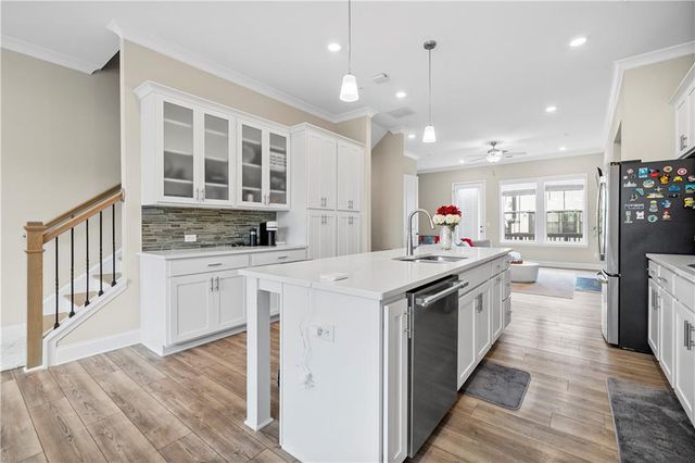 945 Catamaran Court, Alpharetta, GA 30005