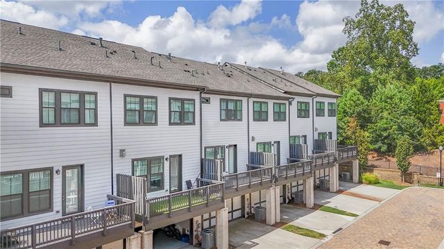 945 Catamaran Court, Alpharetta, GA 30005