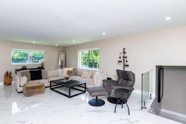 13487 Barwick Road, Delray Beach, FL 33445