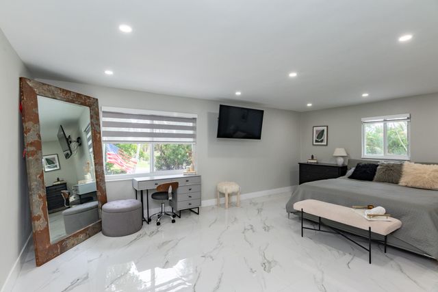 13487 Barwick Road, Delray Beach, FL 33445