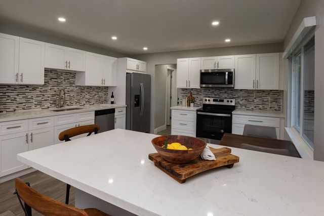 13487 Barwick Road, Delray Beach, FL 33445