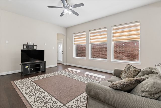 6723 Palo Duro Drive, Irving, TX 75063