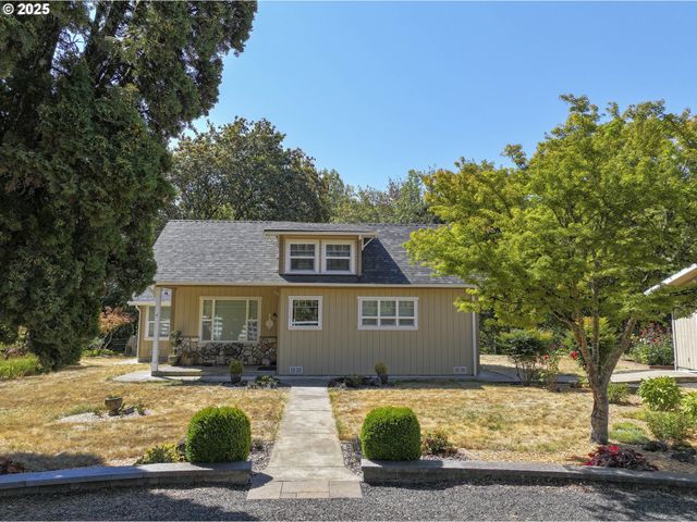 8205 Sw BROADMEAD Rd, Amity, OR 97101