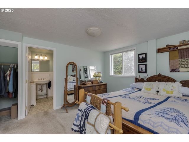 8205 Sw BROADMEAD Rd, Amity, OR 97101