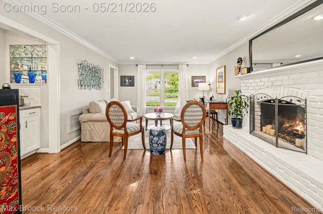 23049 Nottingham Drive, Beverly Hills Village, MI 48025