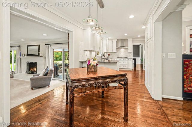 23049 Nottingham Drive, Beverly Hills Village, MI 48025