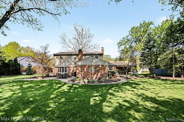 23049 Nottingham Drive, Beverly Hills Village, MI 48025