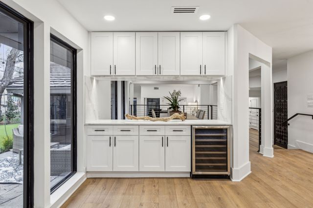 7420 Royal Lane, Dallas, TX 75230