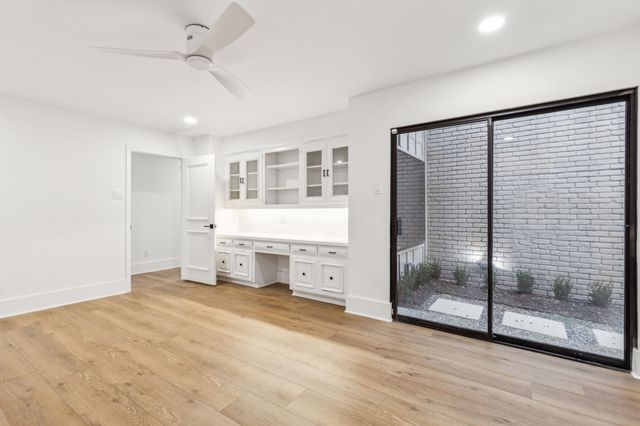 7420 Royal Lane, Dallas, TX 75230