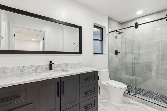 7420 Royal Lane, Dallas, TX 75230