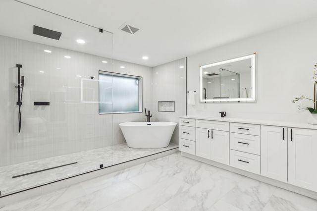 7420 Royal Lane, Dallas, TX 75230