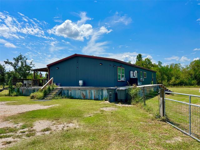 8352 County Road 860, Sweeny, TX 77480