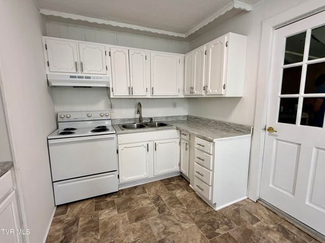 520 West Sullivan Street, Kingsport, TN 37660