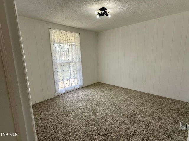 520 West Sullivan Street, Kingsport, TN 37660