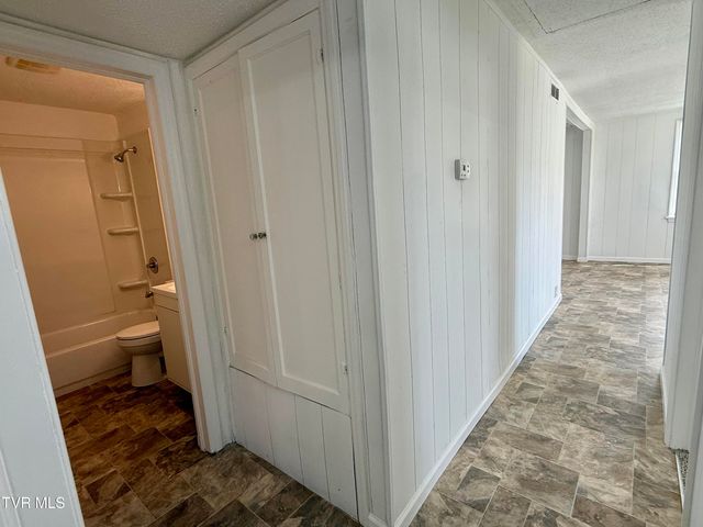 520 West Sullivan Street, Kingsport, TN 37660