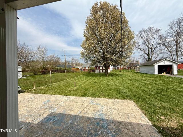 520 West Sullivan Street, Kingsport, TN 37660