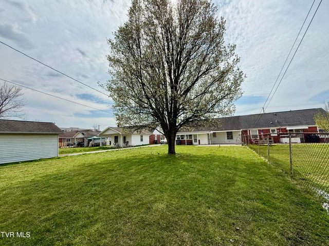 520 West Sullivan Street, Kingsport, TN 37660