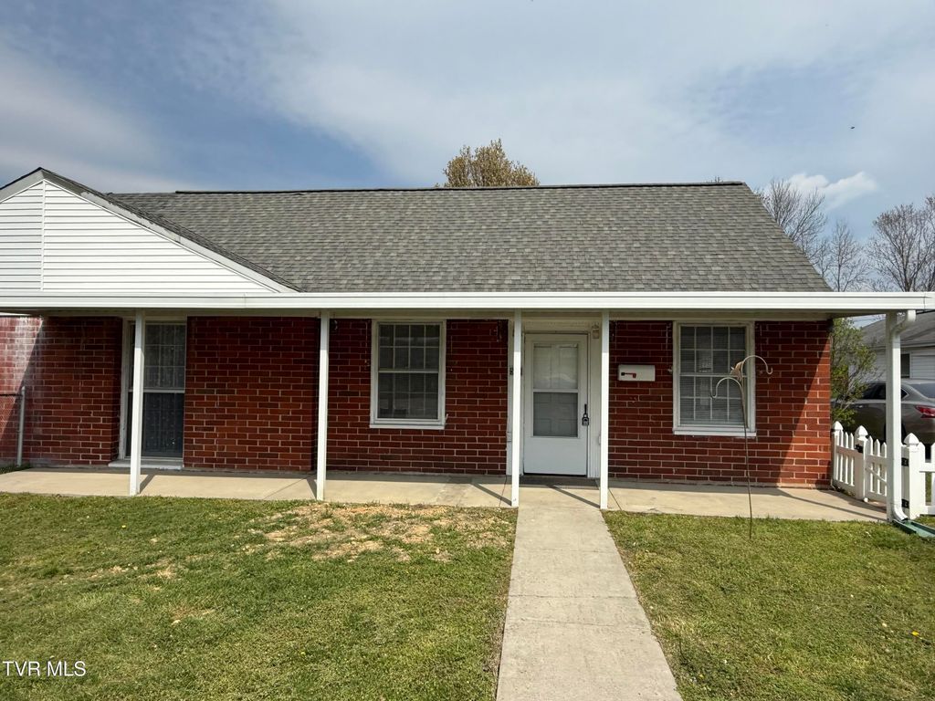 520 West Sullivan Street, Kingsport, TN 37660
