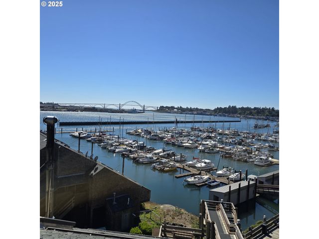 1000 Se BAY Blvd 504-604, Newport, OR 97365