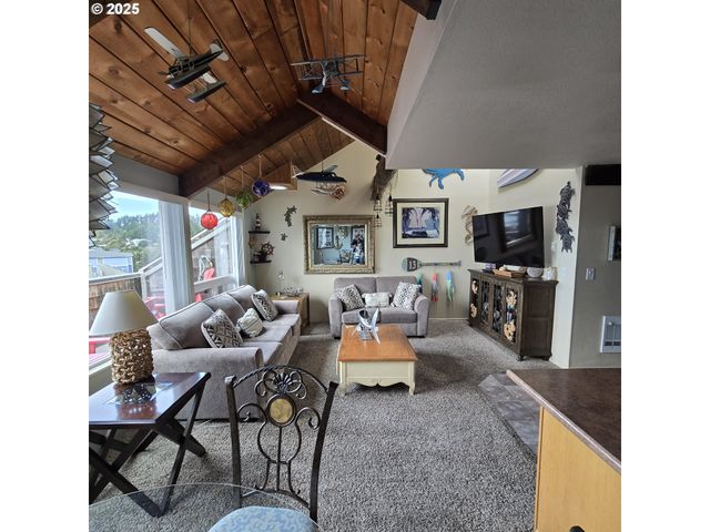 1000 Se BAY Blvd 504-604, Newport, OR 97365