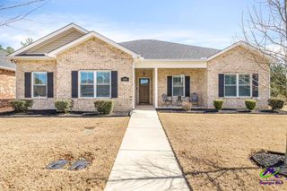 200 Charles Gray BLVD, Perry, GA 31069