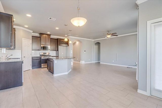 2217 Ibis St, Corpus Christi, TX 78414