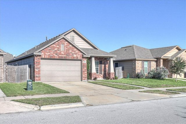 2217 Ibis St, Corpus Christi, TX 78414