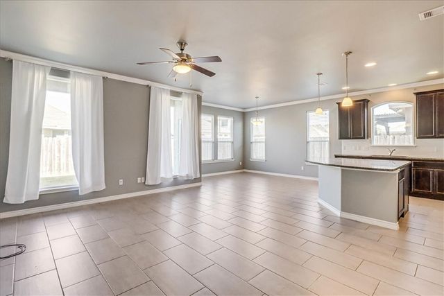 2217 Ibis St, Corpus Christi, TX 78414