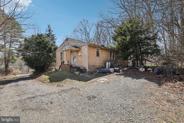 18700 GRAYSTONE RD, White Hall, MD 21161