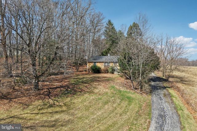 18700 GRAYSTONE RD, White Hall, MD 21161