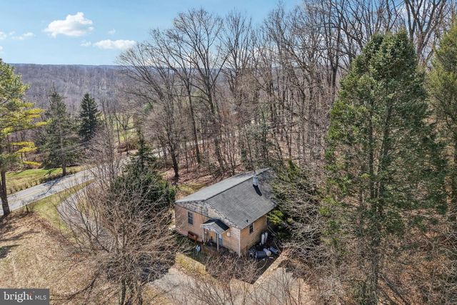 18700 GRAYSTONE RD, White Hall, MD 21161