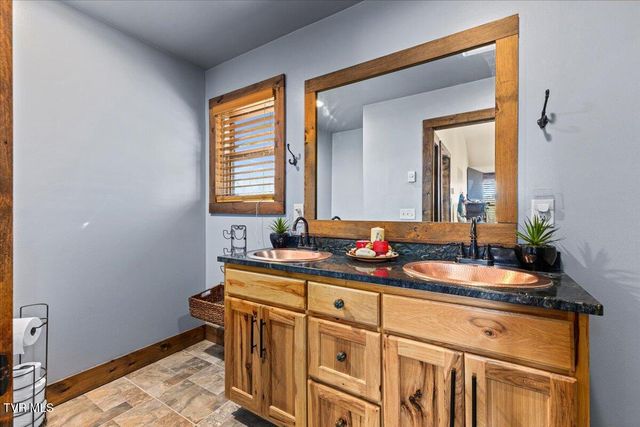 4014 Callalantee Drive, Mountain City, TN 37683