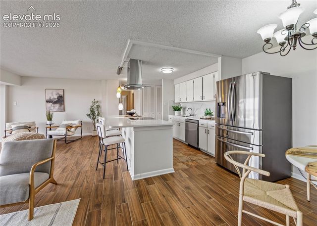 411 Lakewood Circle B430, Colorado Springs, CO 80910