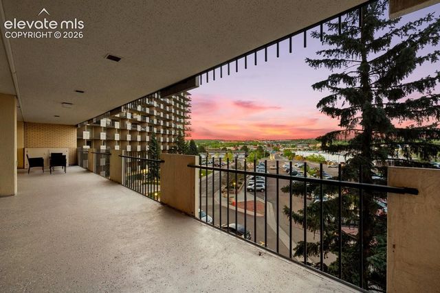 411 Lakewood Circle B430, Colorado Springs, CO 80910