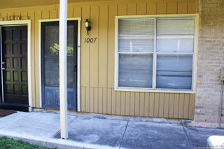 923 Vance Jackson, San Antonio, TX 78201