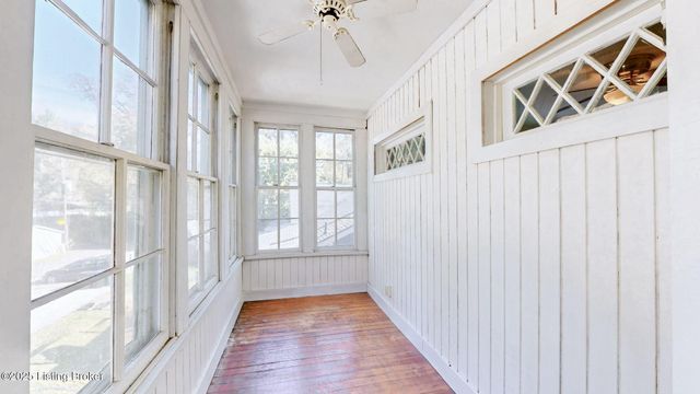 5 Maple Ct, Louisville, KY 40214