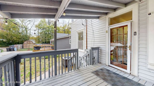 5 Maple Ct, Louisville, KY 40214