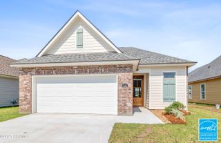 312 Gun Runner Drive, Carencro, LA 70520
