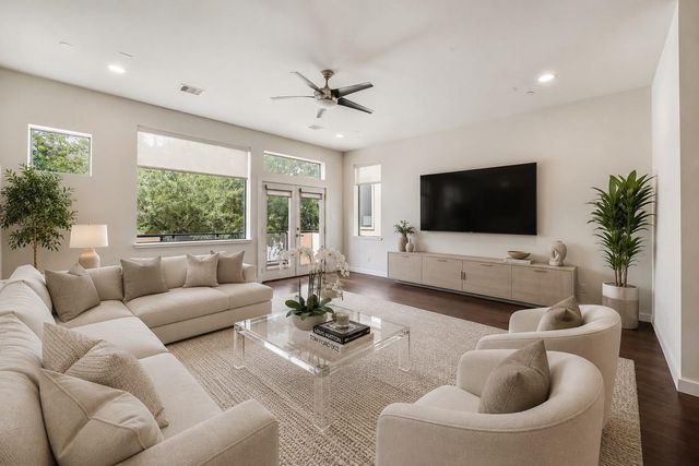 716 W Drew Street, Houston, TX 77006