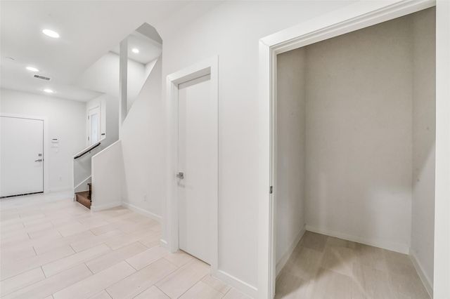 716 W Drew Street, Houston, TX 77006