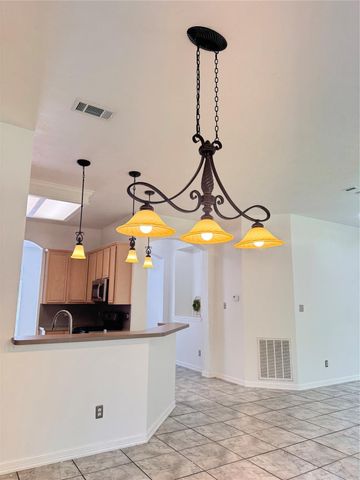 3210 Woodcreek Glen Lane, Houston, TX 77073